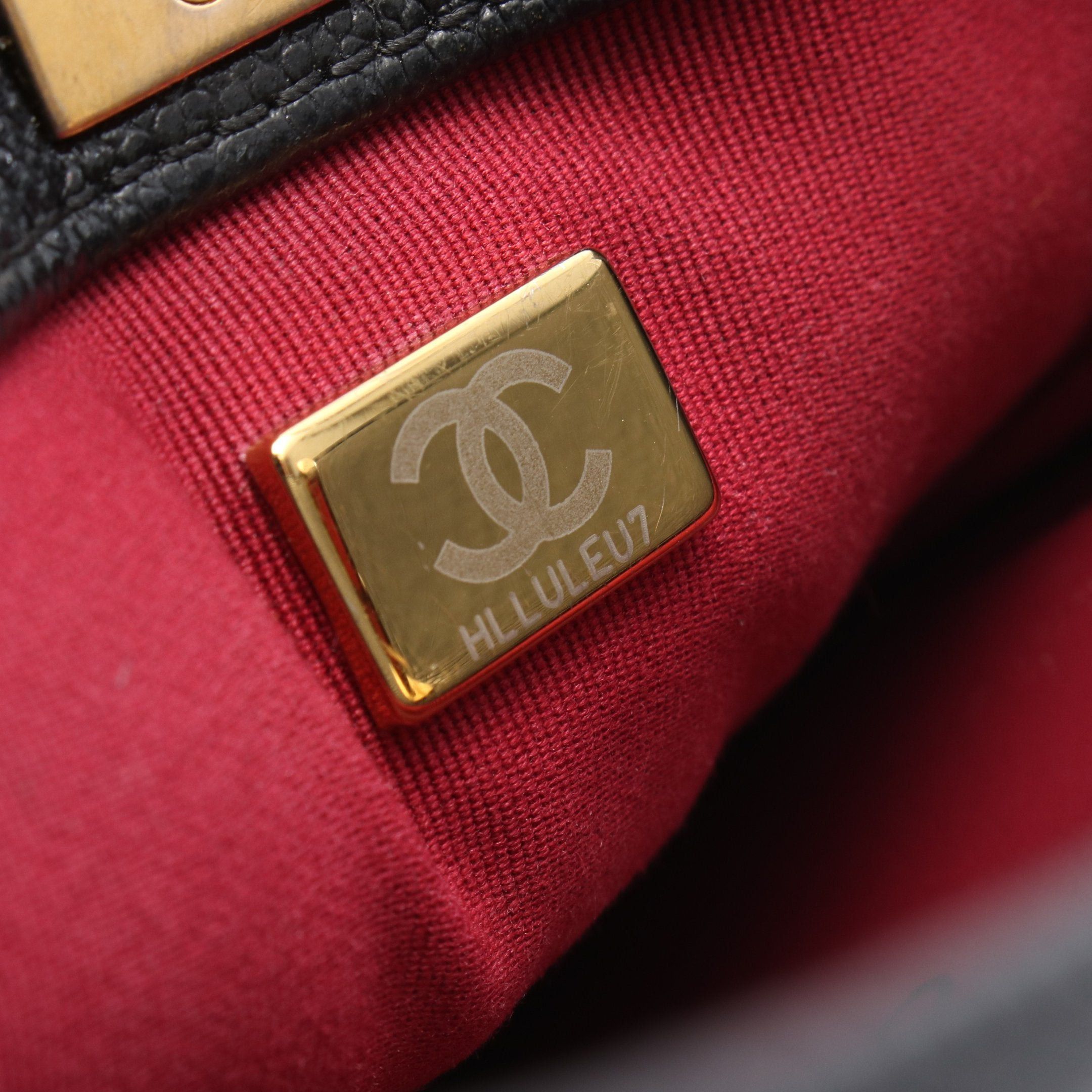 Chanel Chanel Small Shopping Bag Matelasse Chain Shoulder Caviar Skin Black Gold Hardware Size ONE SIZE - 5 Thumbnail