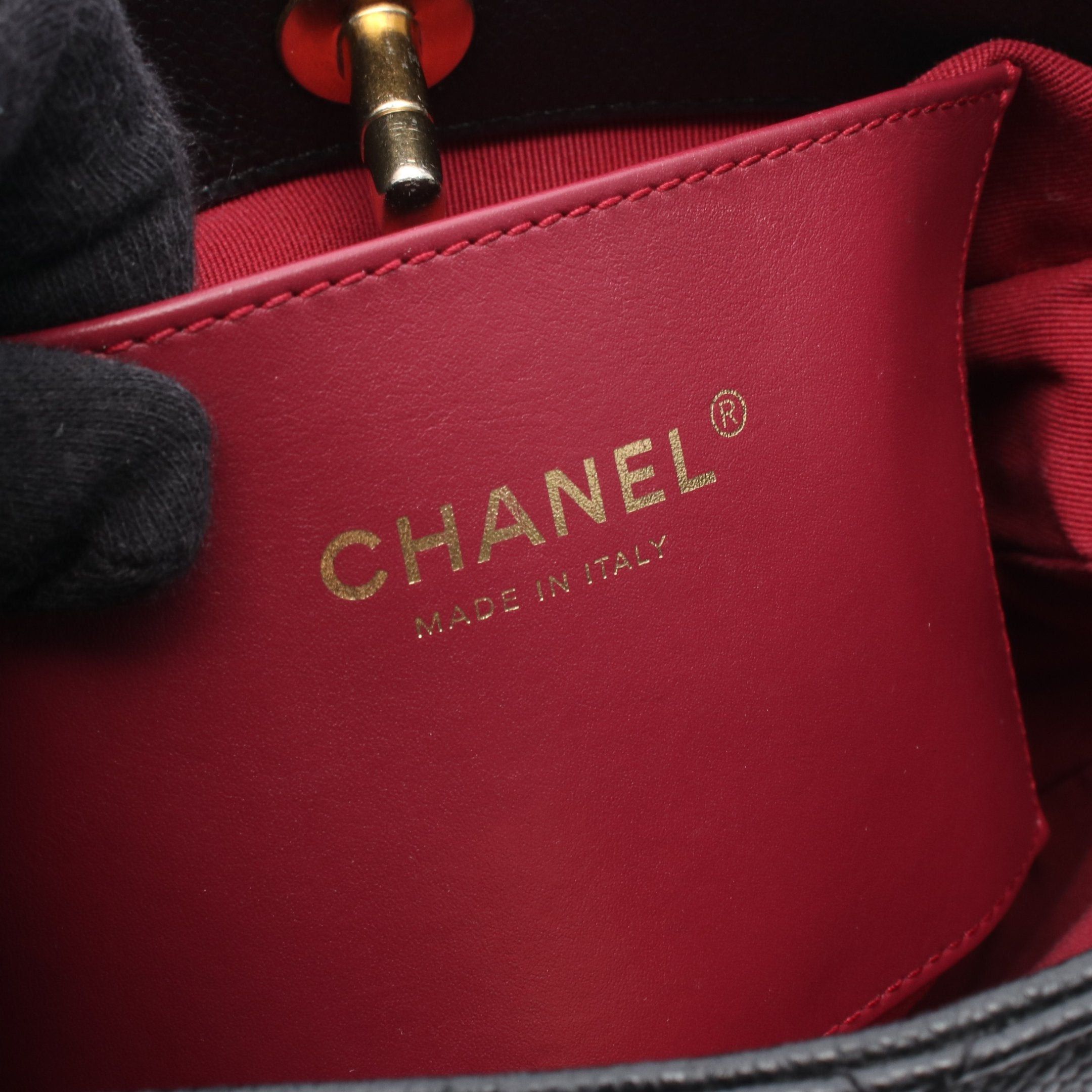Chanel Chanel Small Shopping Bag Matelasse Chain Shoulder Caviar Skin Black Gold Hardware Size ONE SIZE - 4 Thumbnail