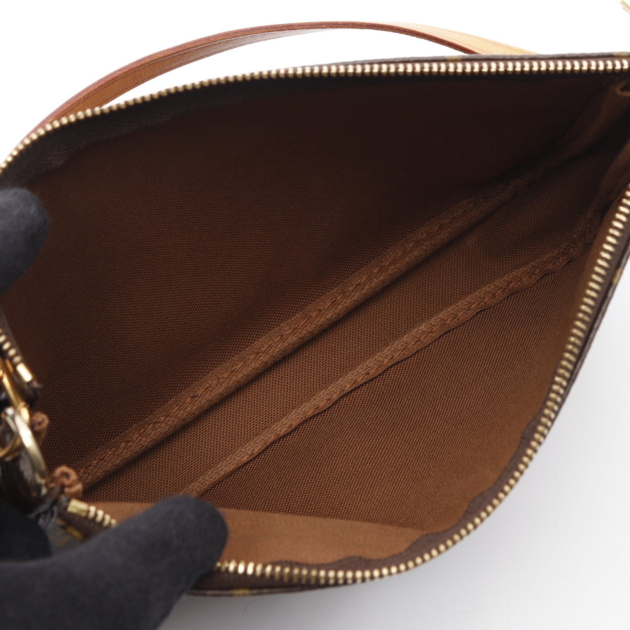 Louis Vuitton Louis Vuitton Pochette Accessoires Monogram Handbag Leather Brown Size ONE SIZE - 3 Thumbnail