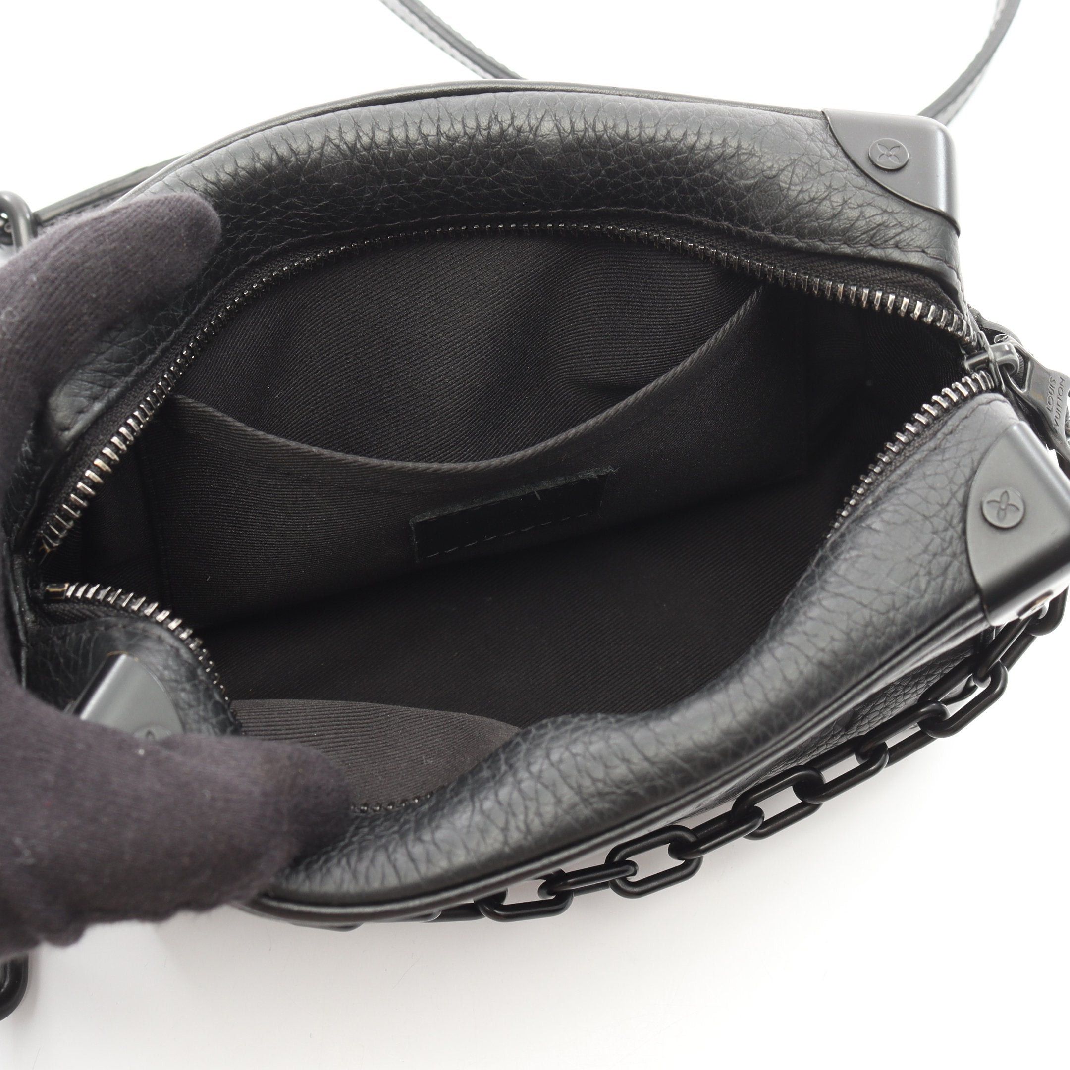 Louis Vuitton Louis Vuitton Mini Soft Trunk Monogram Taurillon Noir Chain Shoulder Bag Leather Black Size ONE SIZE - 3 Thumbnail