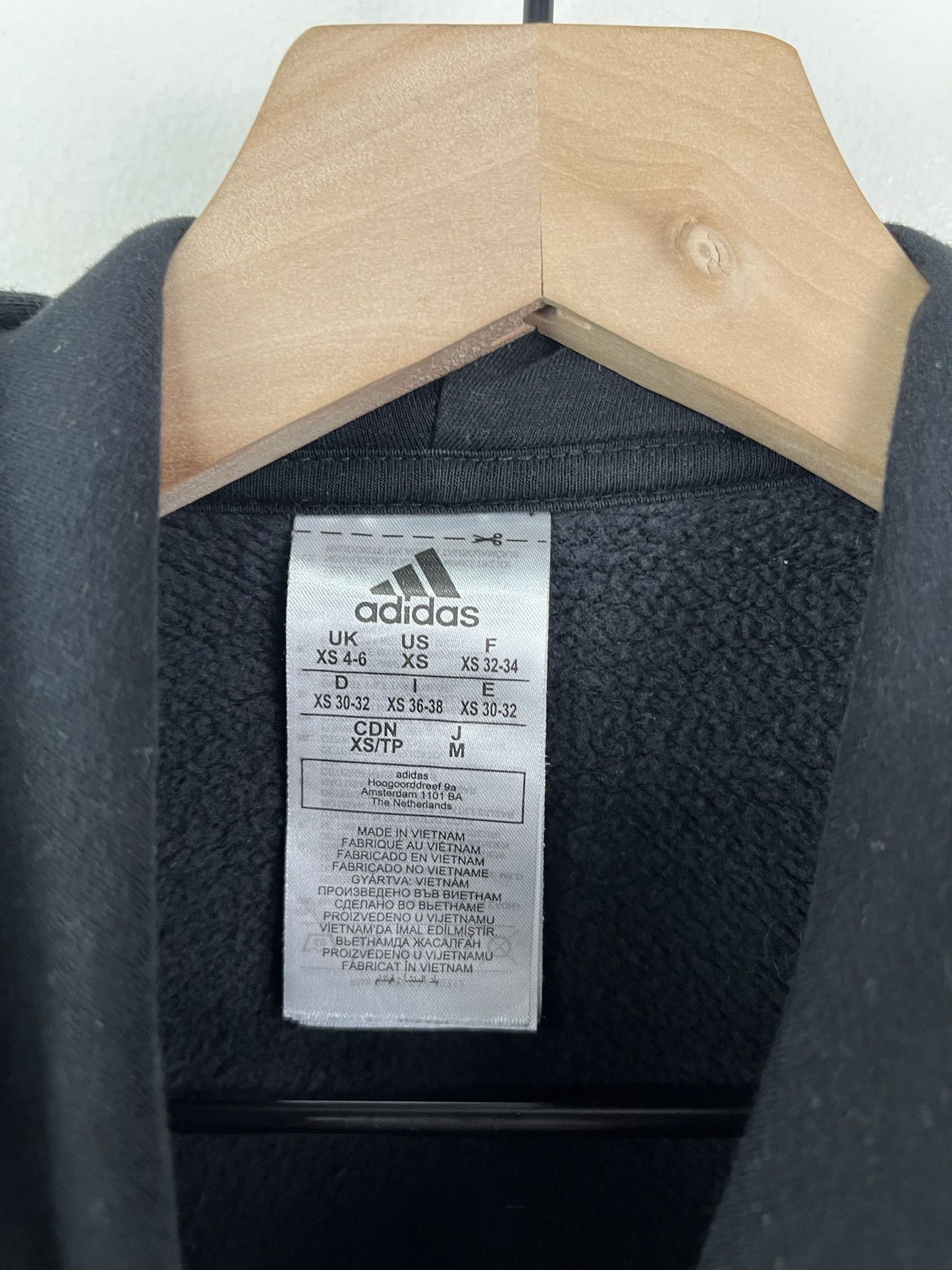 Adidas Vintage Y2K Adidas Logo Hoodie Pockets Size XS Size US XS / EU 42 / 0 - 2 Thumbnail