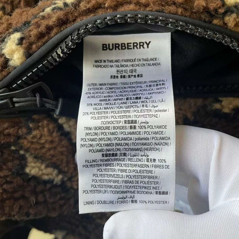 Burberry Burberry Teddy Printed Jacket Size 46 Size US L / EU 52-54 / 3 - 4 Thumbnail