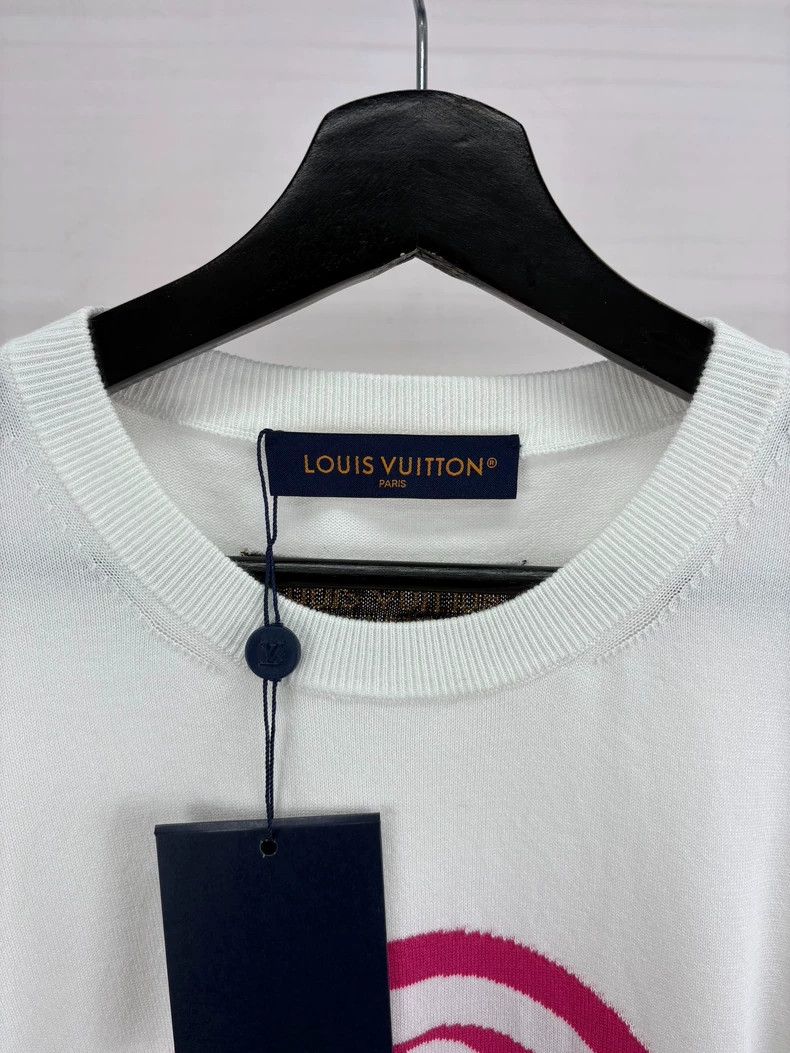 Louis Vuitton Louis Vuitton White Pink Logo Short Sleeve Shirt Size US L / EU 52-54 / 3 - 4 Thumbnail