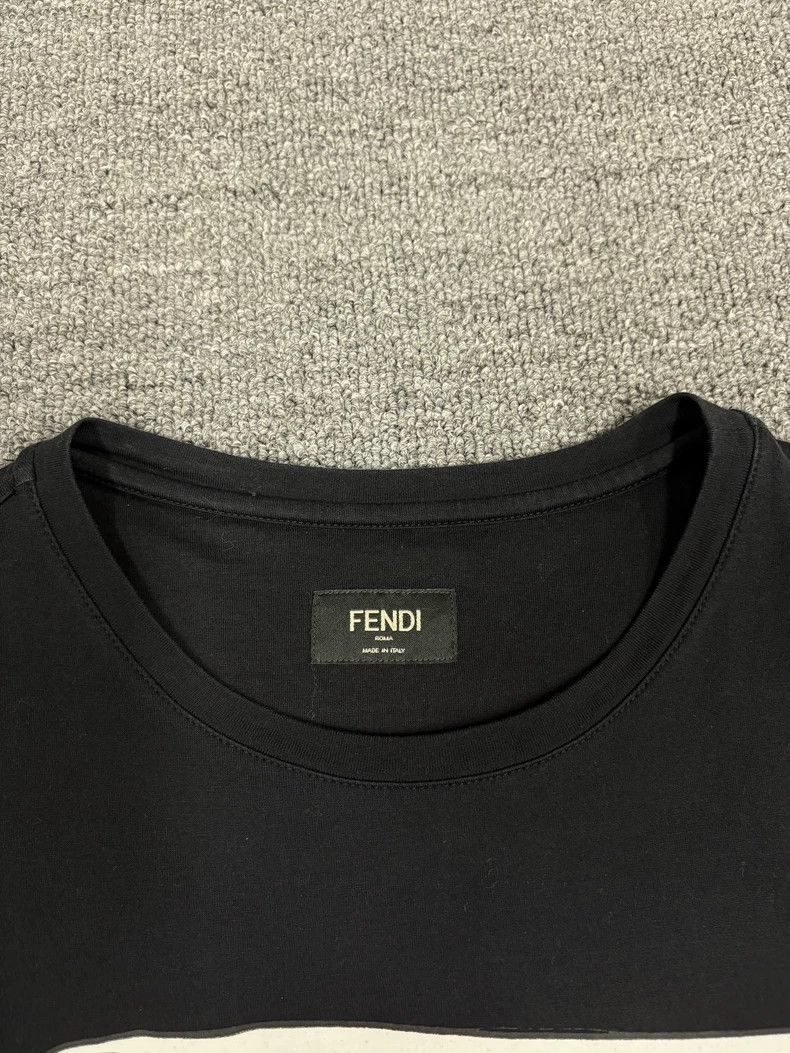 Fendi Fendi Short Sleeve T-Shirt with Graphic Design Size US M / EU 48-50 / 2 - 5 Thumbnail
