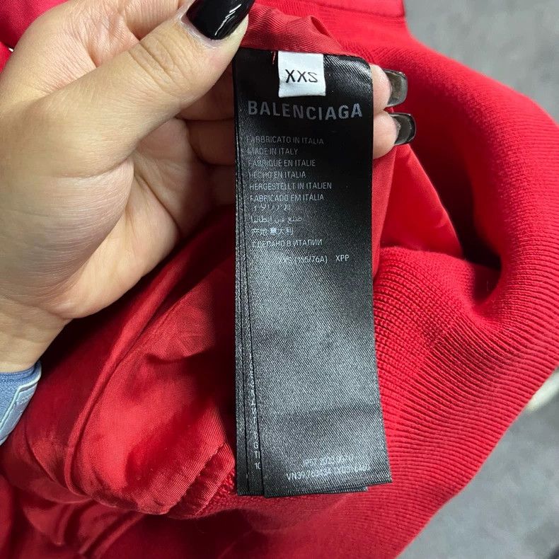 Balenciaga Balenciaga Red Logo Print Button-Up Jacket Size US XXS / EU 40 - 4 Thumbnail