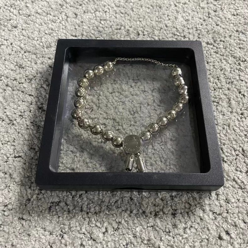 Louis Vuitton Louis Vuitton Silver Beaded Bracelet Size ONE SIZE - 5 Thumbnail