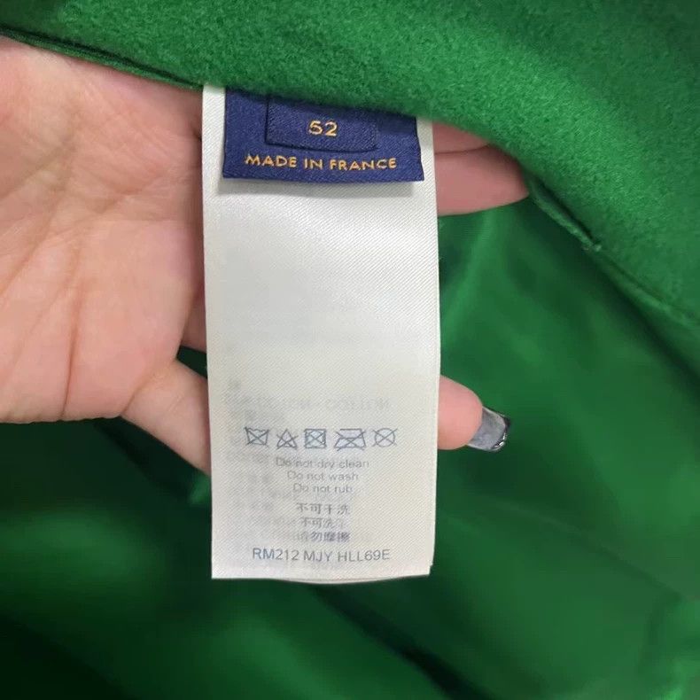 Louis Vuitton Louis Vuitton Green Letter Pattern Baseball Jacket Size US L / EU 52-54 / 3 - 3 Thumbnail