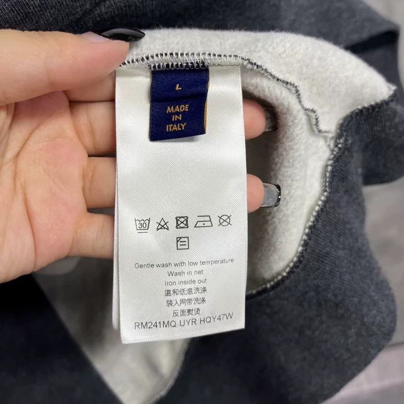 Louis Vuitton Louis Vuitton Gray Hooded Sweatshirt Size US L / EU 52-54 / 3 - 3 Thumbnail