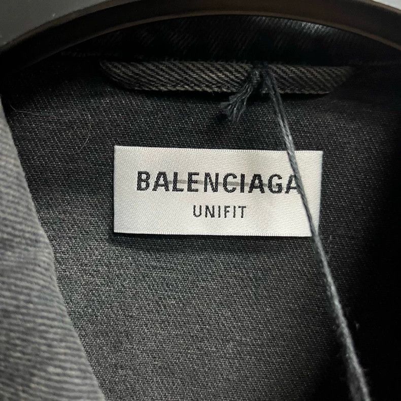 Balenciaga Balenciaga Black Denim Jacket with Graffiti Design Size US S / EU 44-46 / 1 - 5 Thumbnail