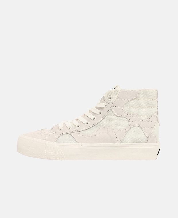 SK8-Hi WP VR3 LX Sneakers