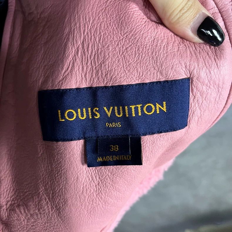 Louis Vuitton Louis Vuitton Pink Fur-Trimmed Jacket Size US S / EU 44-46 / 1 - 4 Thumbnail