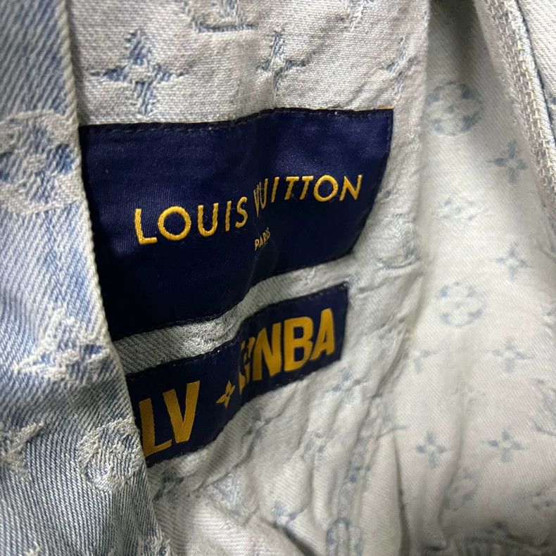 Louis Vuitton Louis Vuitton Classic Zipper Hooded Jacket Size US L / EU 52-54 / 3 - 3 Thumbnail