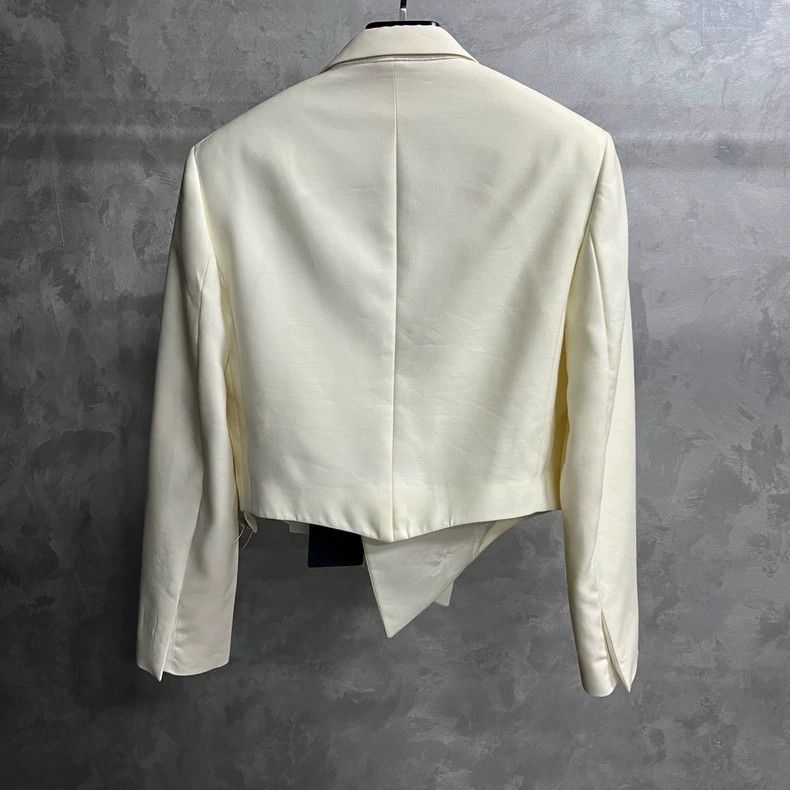 Louis Vuitton Louis Vuitton White Suit Jacket Brand New Size US S / EU 44-46 / 1 - 5 Thumbnail