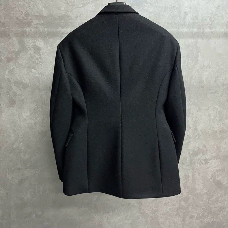 Louis Vuitton Louis Vuitton Black Button-Down Blazer Size US L / EU 52-54 / 3 - 5 Thumbnail