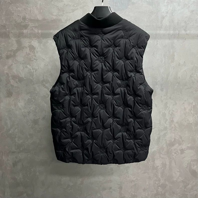 Louis Vuitton Louis Vuitton Black Sleeveless Zip Vest Size US XXL / EU 58 / 5 - 5 Thumbnail