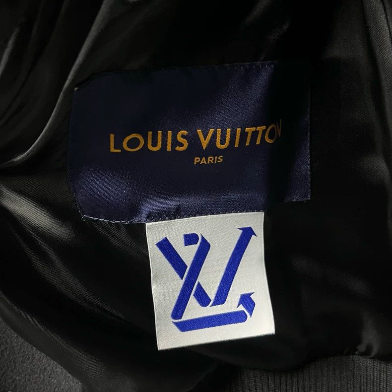Louis Vuitton Louis Vuitton Black Bear Bomber Jacket Size US L / EU 52-54 / 3 - 4 Thumbnail