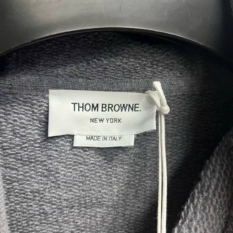 Thom Browne Thom Browne Gray Classic Hoodie with Pocket Size US M / EU 48-50 / 2 - 3 Thumbnail