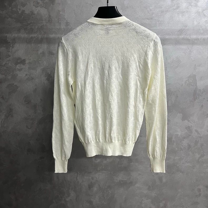 Louis Vuitton Louis Vuitton White Long Sleeve Crewneck Sweater Size US S / EU 44-46 / 1 - 5 Thumbnail