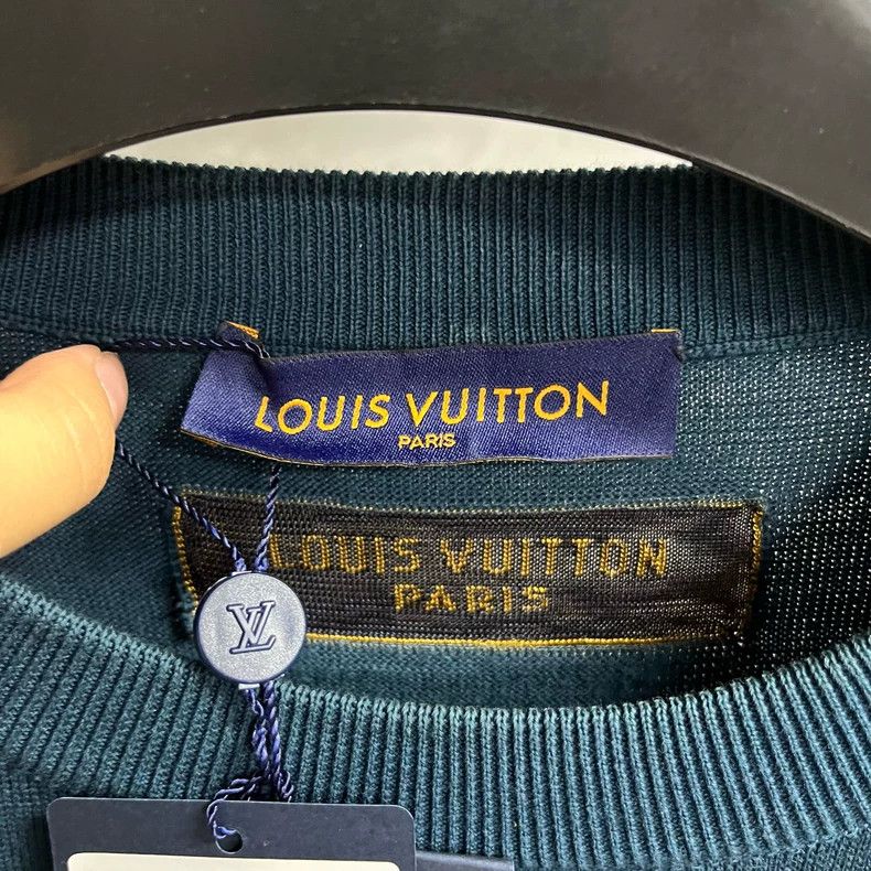 Louis Vuitton Louis Vuitton Blue Logo Short Sleeve T-Shirt Size US XL / EU 56 / 4 - 2 Thumbnail
