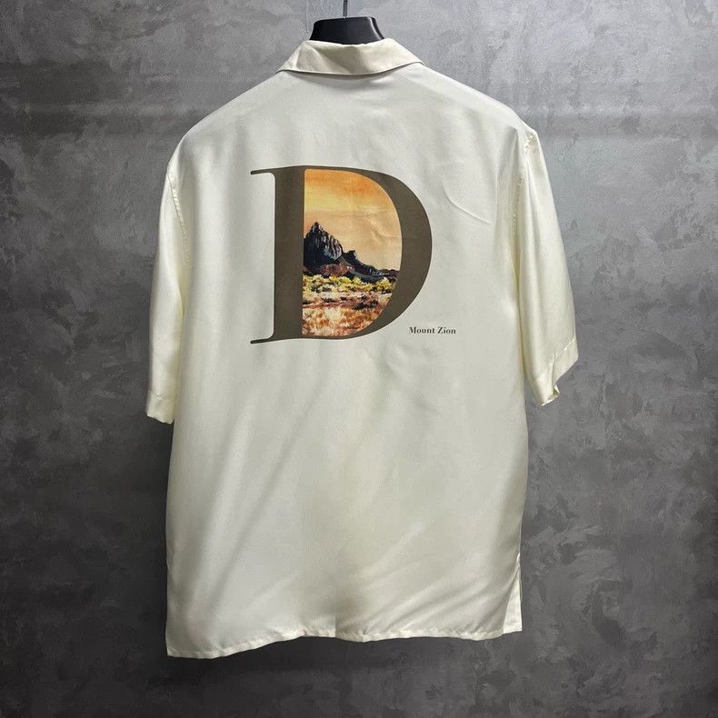 Dior Dior Casual Short Sleeve Embroidered Shirt Size US M / EU 48-50 / 2 - 5 Thumbnail