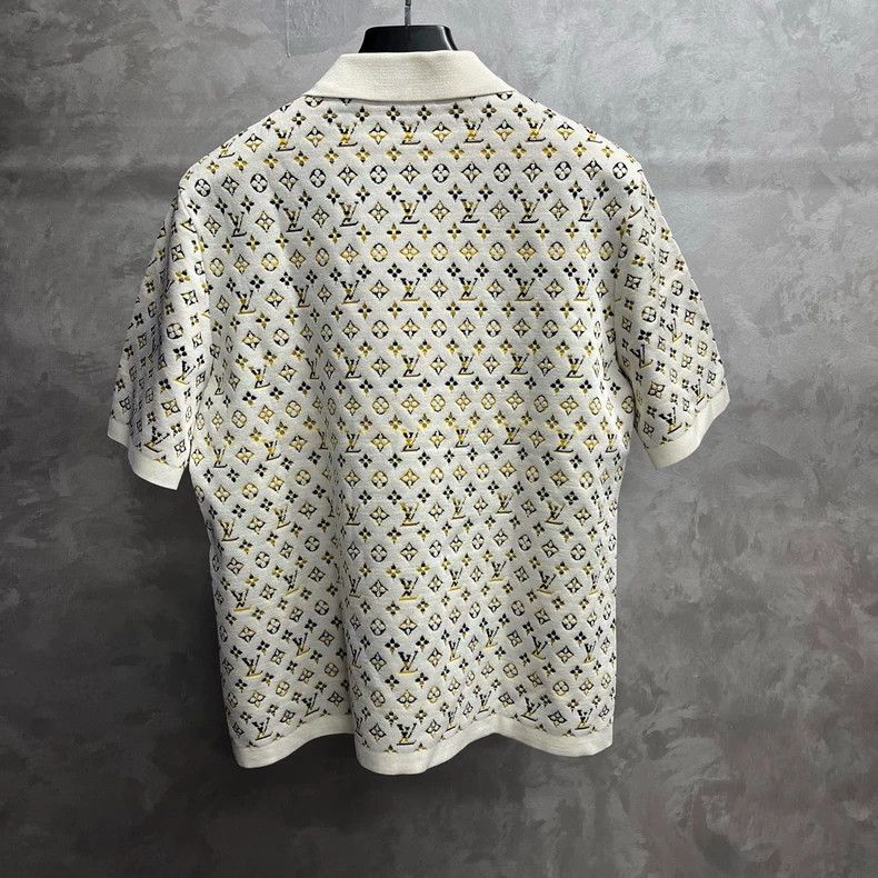 Louis Vuitton Louis Vuitton White Logo Polo Shirt Size US M / EU 48-50 / 2 - 5 Thumbnail