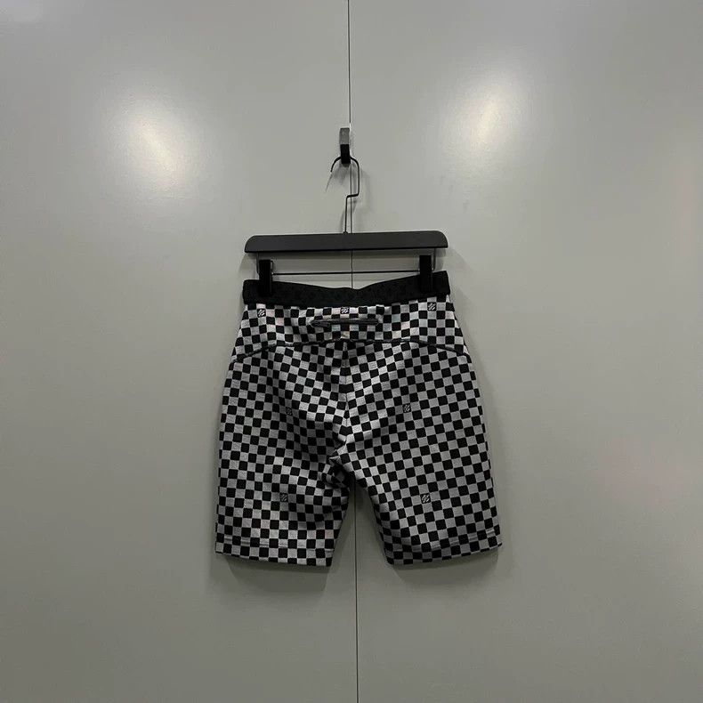 Louis Vuitton Louis Vuitton Checkered Logo Shorts Size 40 Size US 40 / EU 56 - 2 Thumbnail
