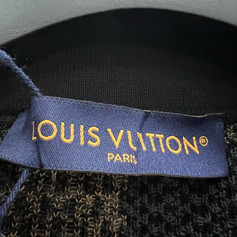 Louis Vuitton Louis Vuitton Color Block Short Sleeve Shirt Size US S / EU 44-46 / 1 - 4 Thumbnail
