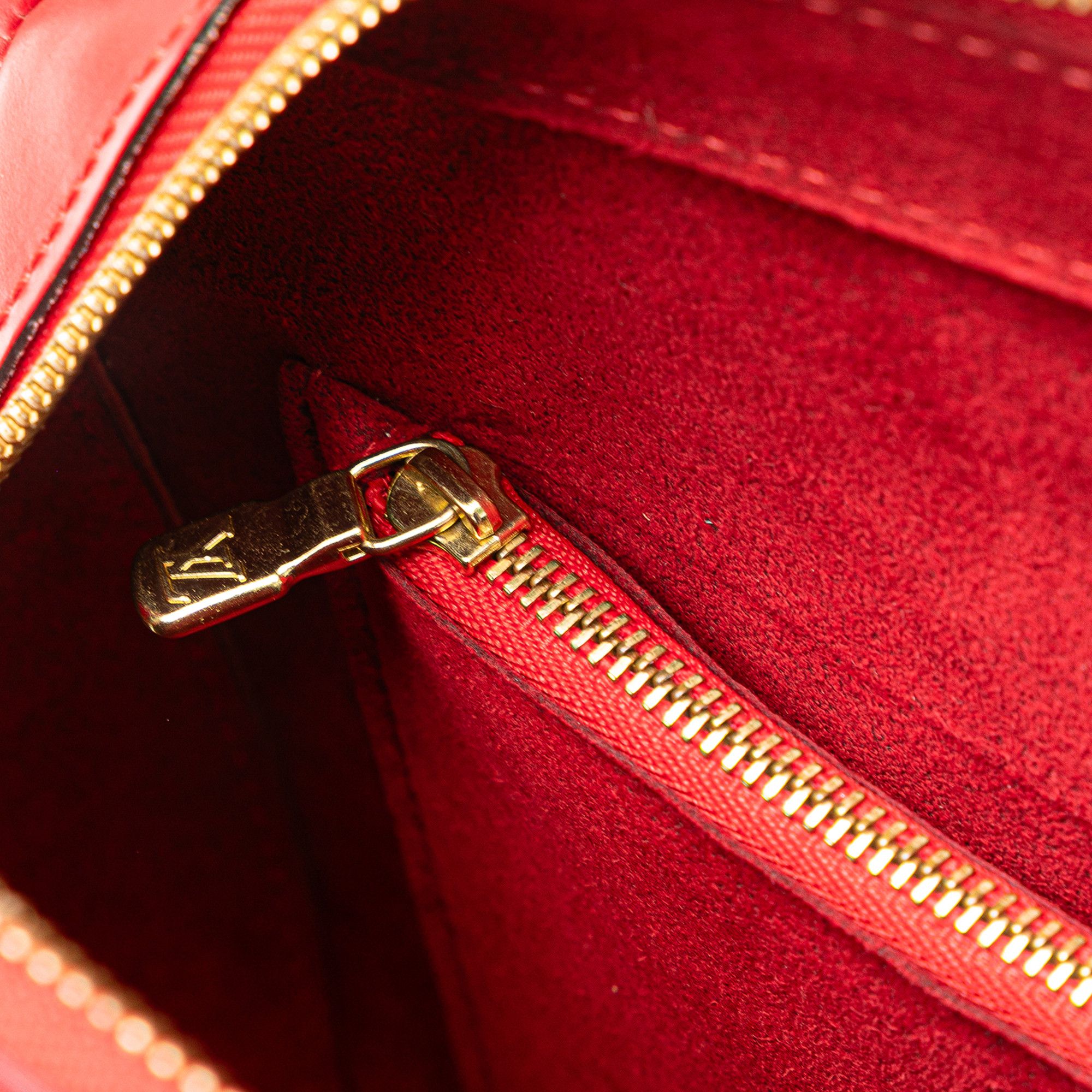 Louis Vuitton Louis Vuitton Epi Pont Neuf Size ONE SIZE - 6 Thumbnail
