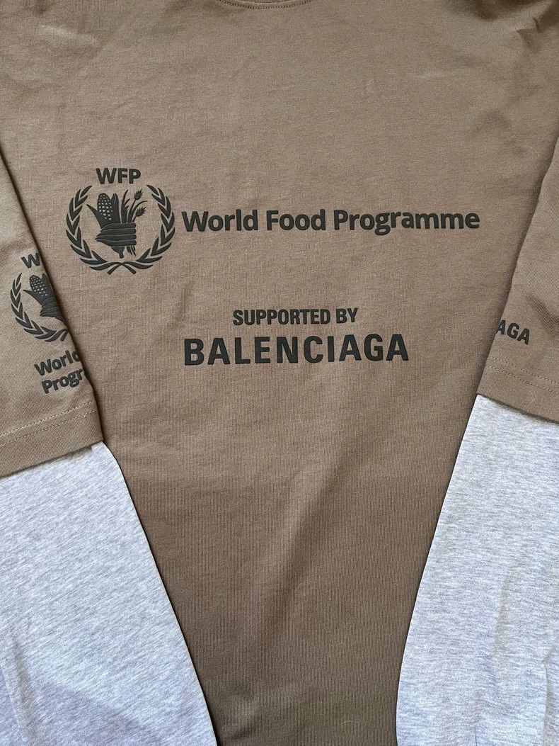 Balenciaga Balenciaga World Food Programme Long Sleeve Shirt Size US S / EU 44-46 / 1 - 5 Thumbnail