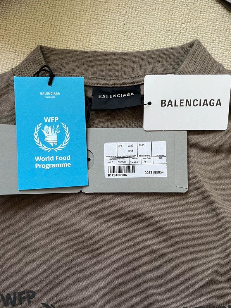 Balenciaga Balenciaga World Food Programme Long Sleeve Shirt Size US S / EU 44-46 / 1 - 6 Thumbnail