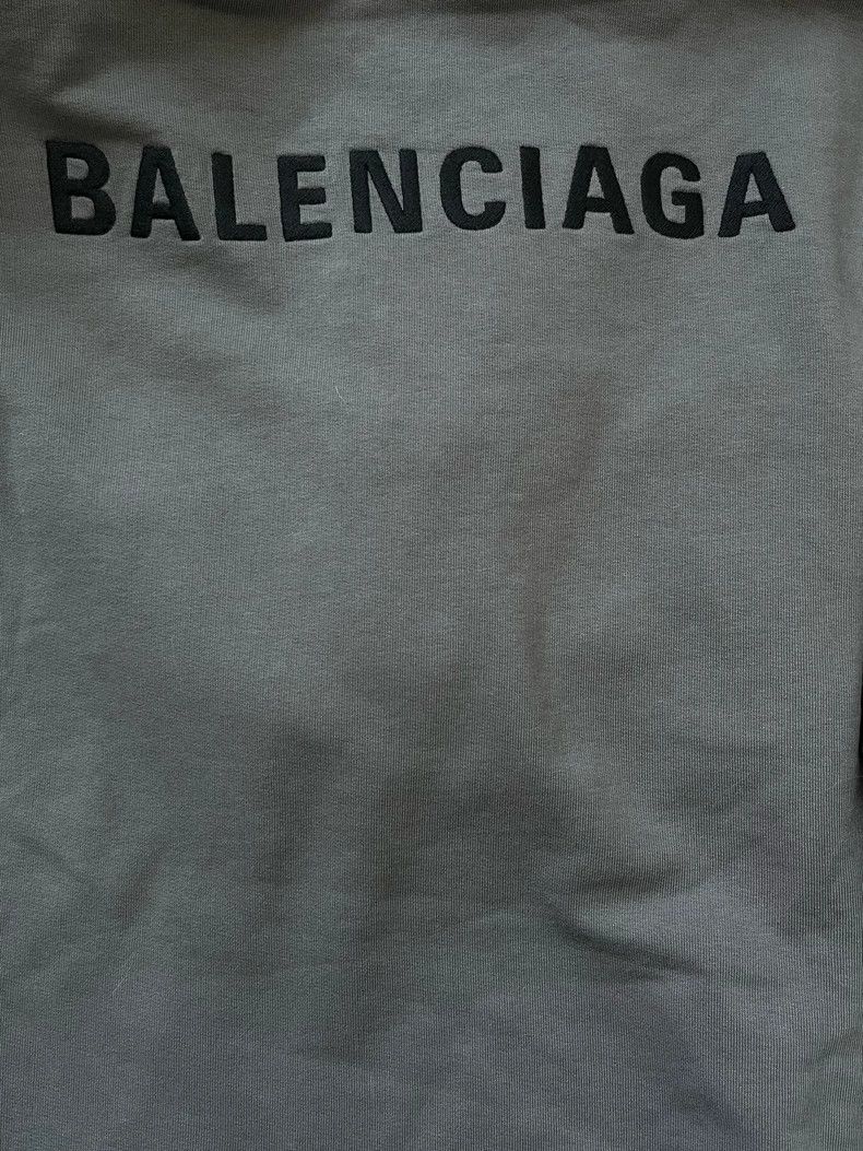Balenciaga Balenciaga Logo Long Sleeve Hoodie Size US L / EU 52-54 / 3 - 5 Thumbnail
