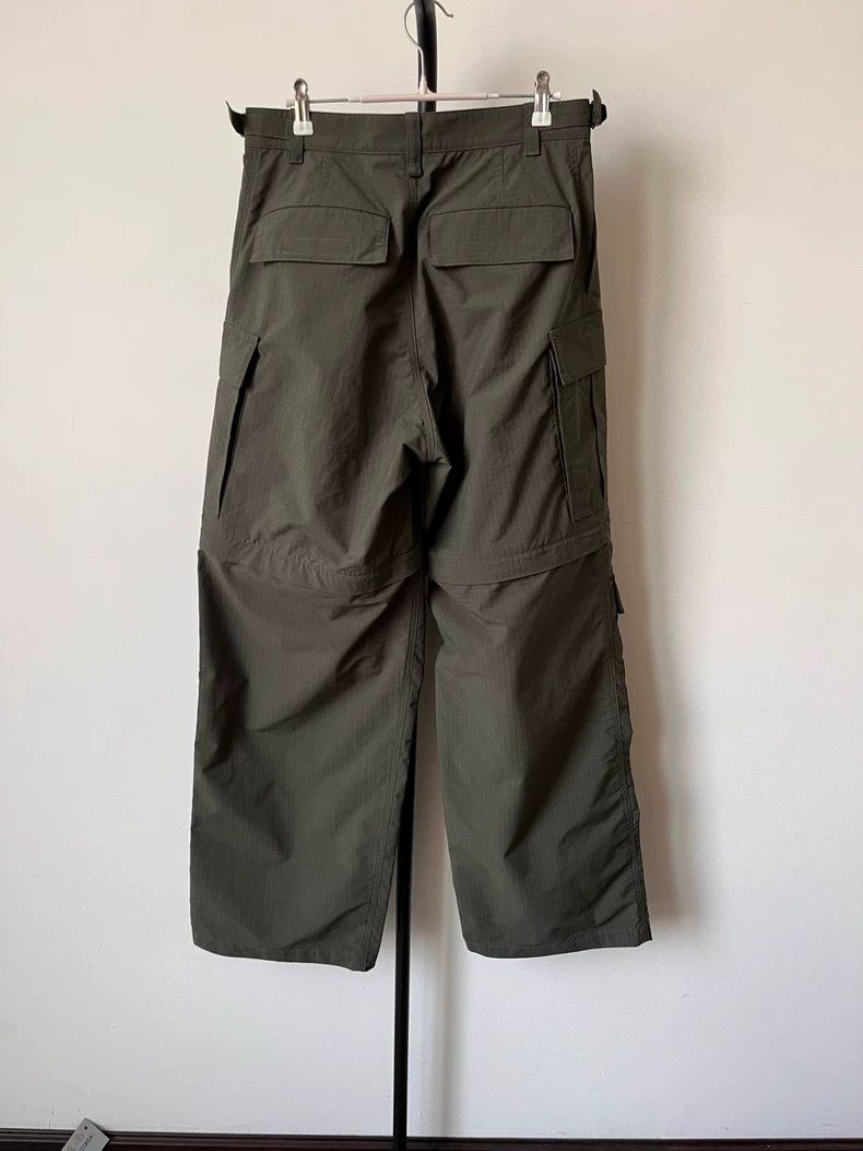 Balenciaga Balenciaga Double Ring Logo Ski Pants Size US 26 / EU 42 - 3 Thumbnail