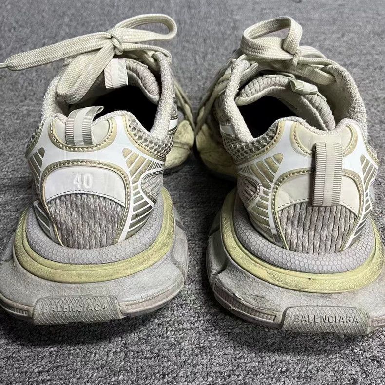 Balenciaga Balenciaga Beige Low Top Dad Sneakers Size US 8.5 / EU 41-42 - 3 Thumbnail