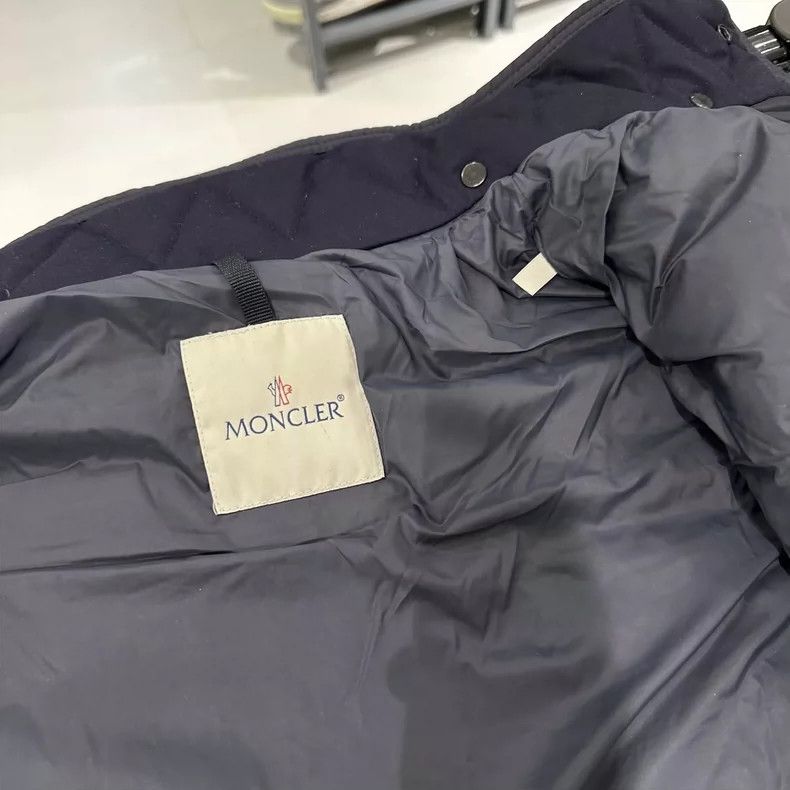 Moncler Moncler Black Padded Jacket Size 4 Size US L / EU 52-54 / 3 - 4 Thumbnail