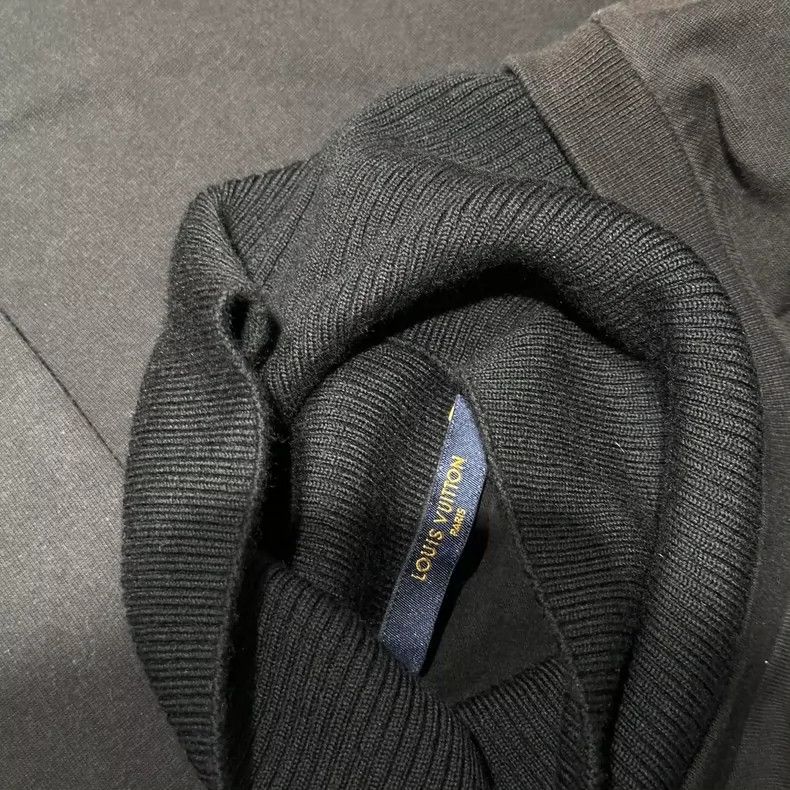 Louis Vuitton Louis Vuitton Black High Collar Sweatshirt Size US XL / EU 56 / 4 - 6 Thumbnail