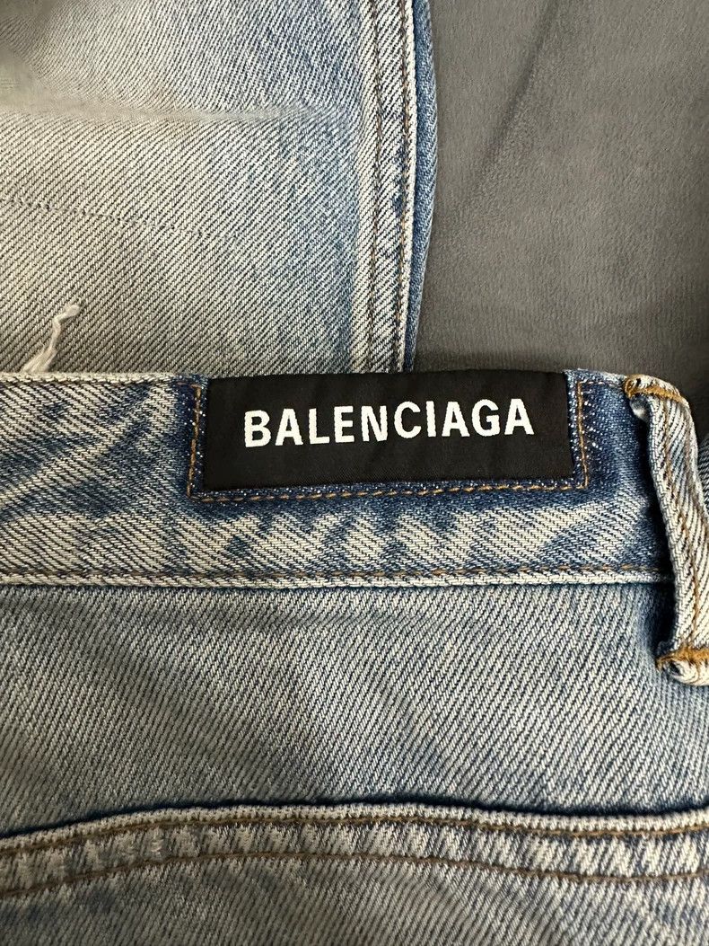Balenciaga BALENCIAGA Ripped Jeans Size 32 Size US 32 / EU 48 - 5 Thumbnail