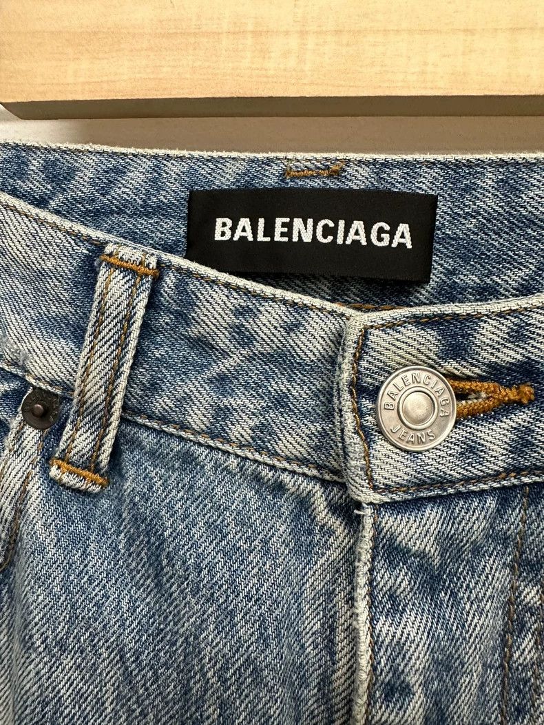 Balenciaga BALENCIAGA Ripped Jeans Size 32 Size US 32 / EU 48 - 2 Thumbnail