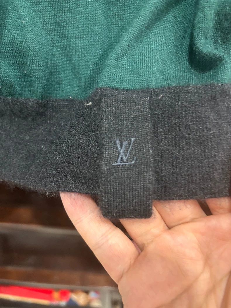 Louis Vuitton Italian Cashmere Sweater Size L Size US L / EU 52-54 / 3 - 3 Thumbnail