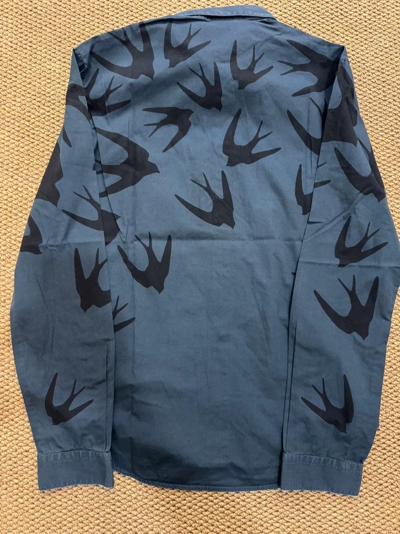 Alexander McQueen Alexander McQueen Swallow Pattern Long Sleeve Shirt Size US L / EU 52-54 / 3 - 5 Thumbnail