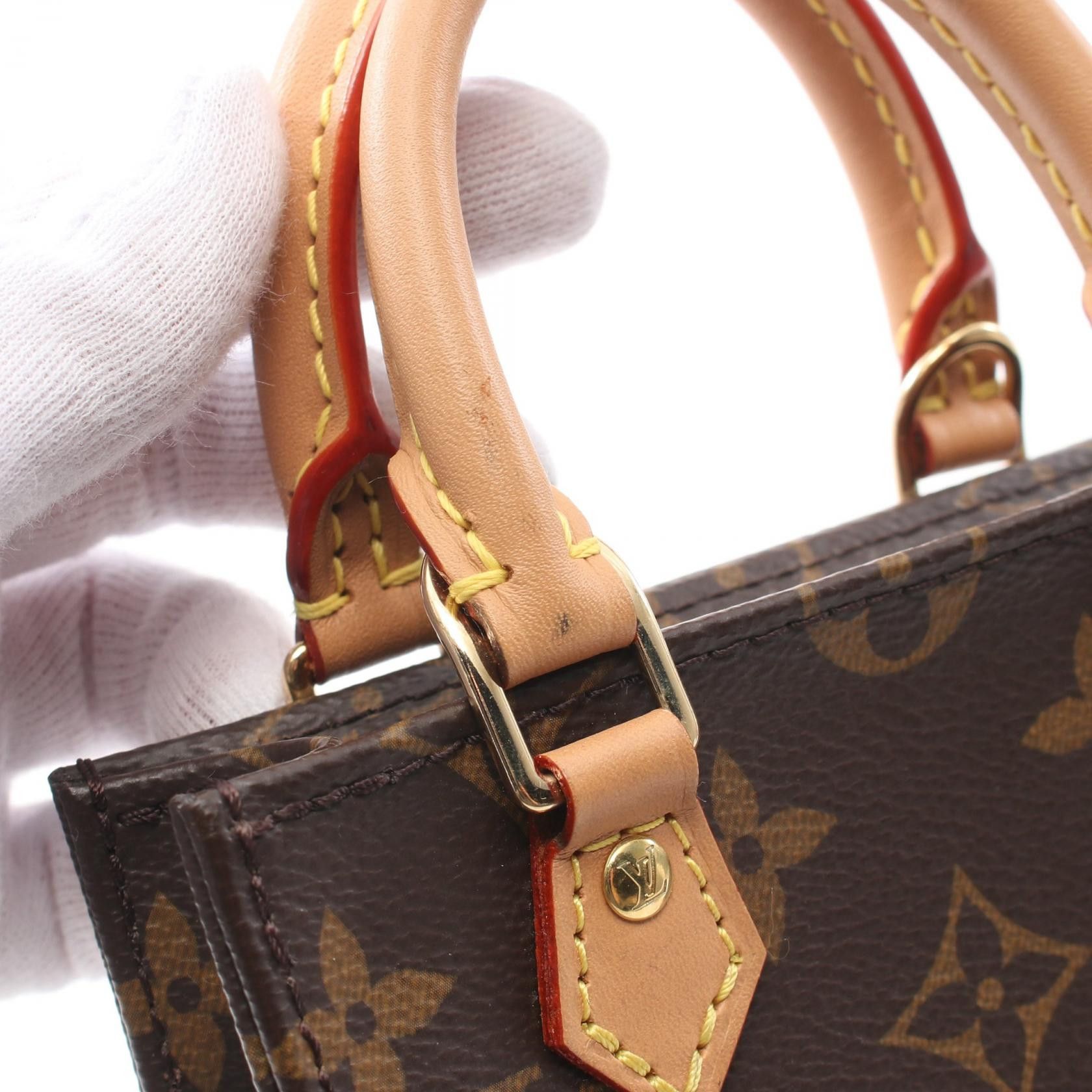 Louis Vuitton Louis Vuitton Louis Vuitton Petit Sac Plat Monogram Handbag Canvas Handbag M69442 Size ONE SIZE - 6 Thumbnail