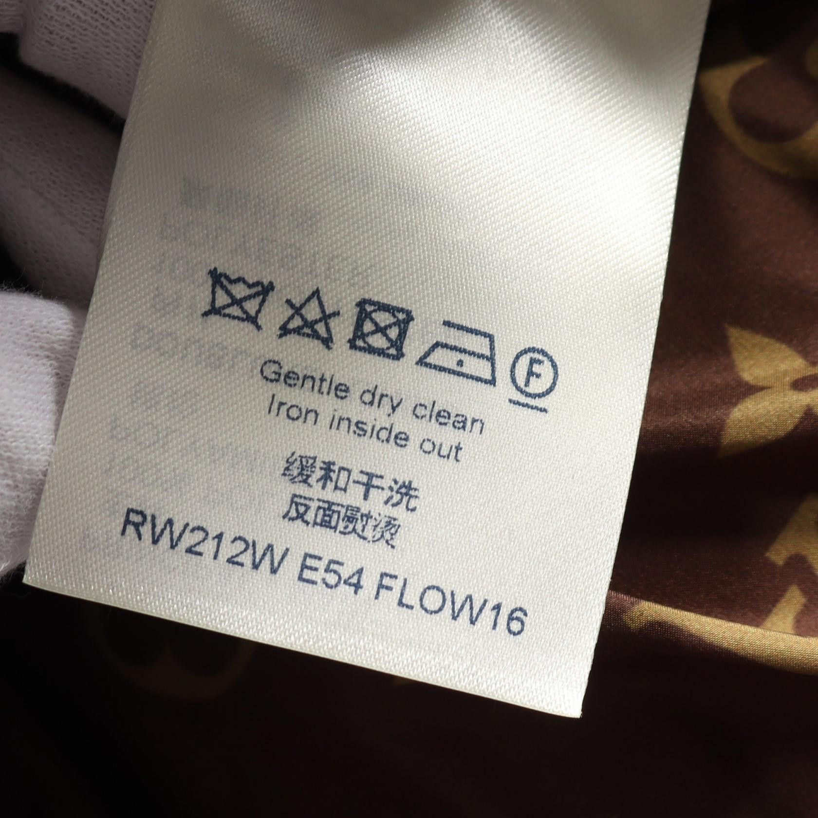 Louis Vuitton Louis Vuitton Louis Vuitton Monogram Nylon Down Jacket Canvas Outerwear RW212W E54 FLOW16 Size ONE SIZE - 7 Thumbnail