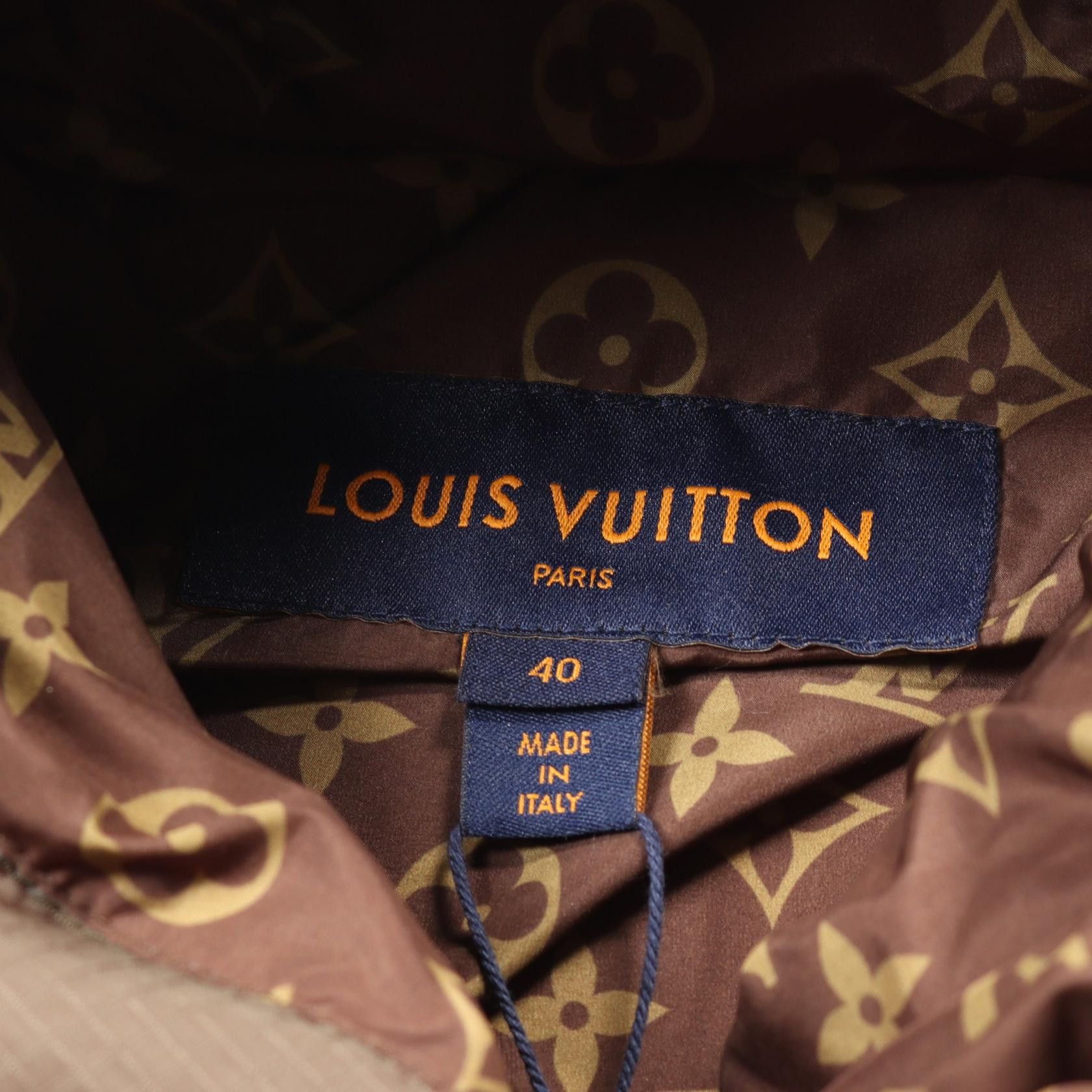 Louis Vuitton Louis Vuitton Louis Vuitton Monogram Nylon Down Jacket Canvas Outerwear RW212W E54 FLOW16 Size ONE SIZE - 3 Thumbnail