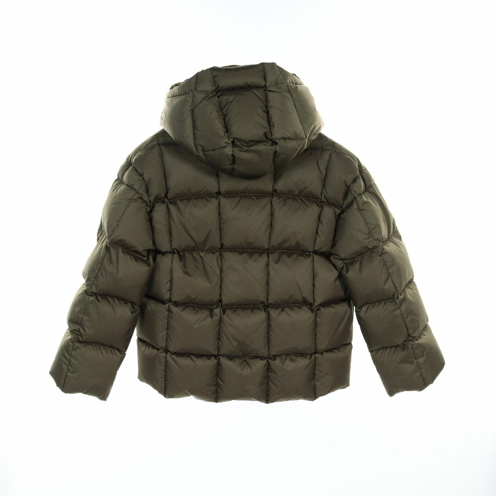 Louis Vuitton Louis Vuitton Louis Vuitton Monogram Nylon Down Jacket Canvas Outerwear RW212W E54 FLOW16 Size ONE SIZE - 2 Thumbnail