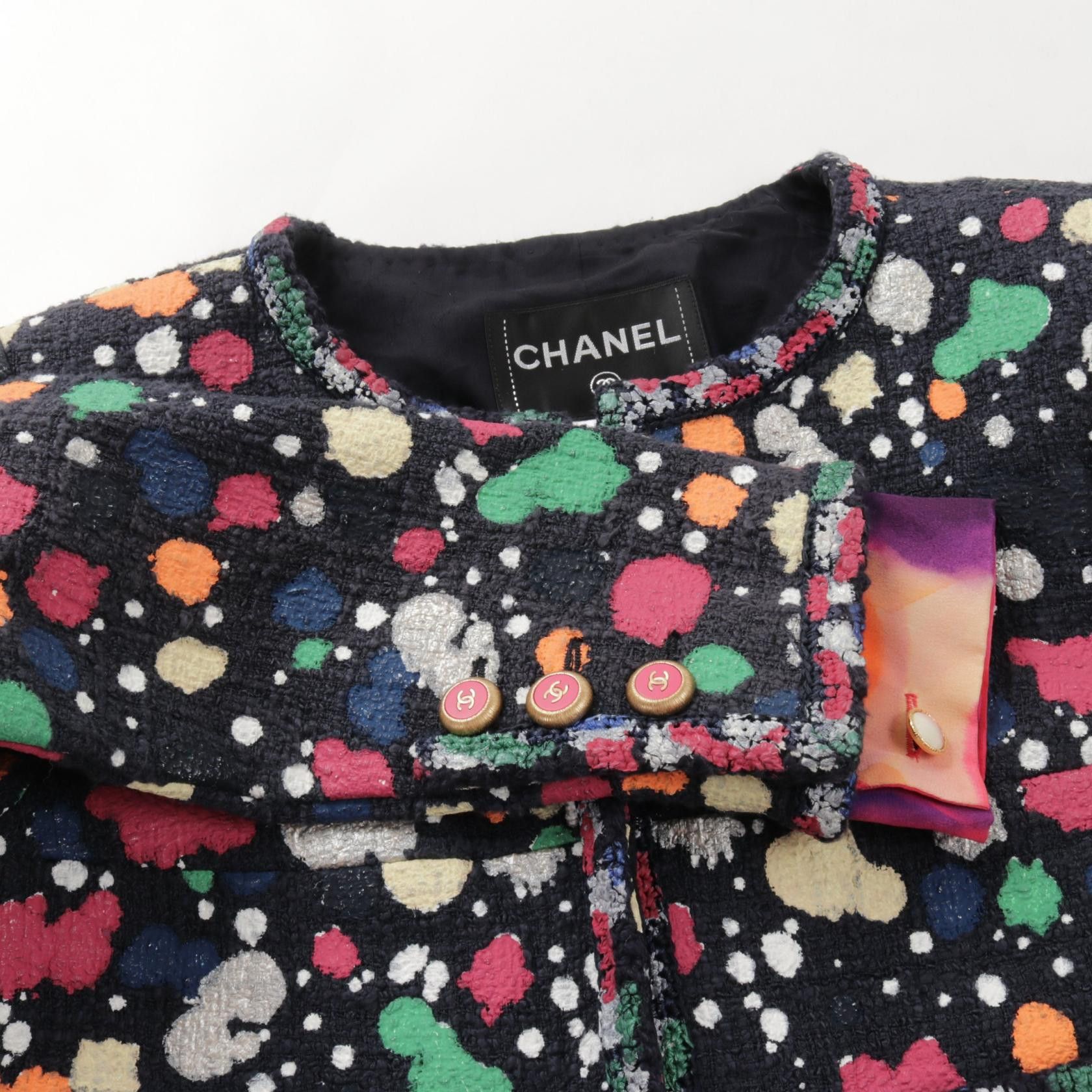 Chanel Chanel Chanel Coco Mark Button Cotton Jacket Cotton Outerwear P51354V38405 Size ONE SIZE - 9 Thumbnail