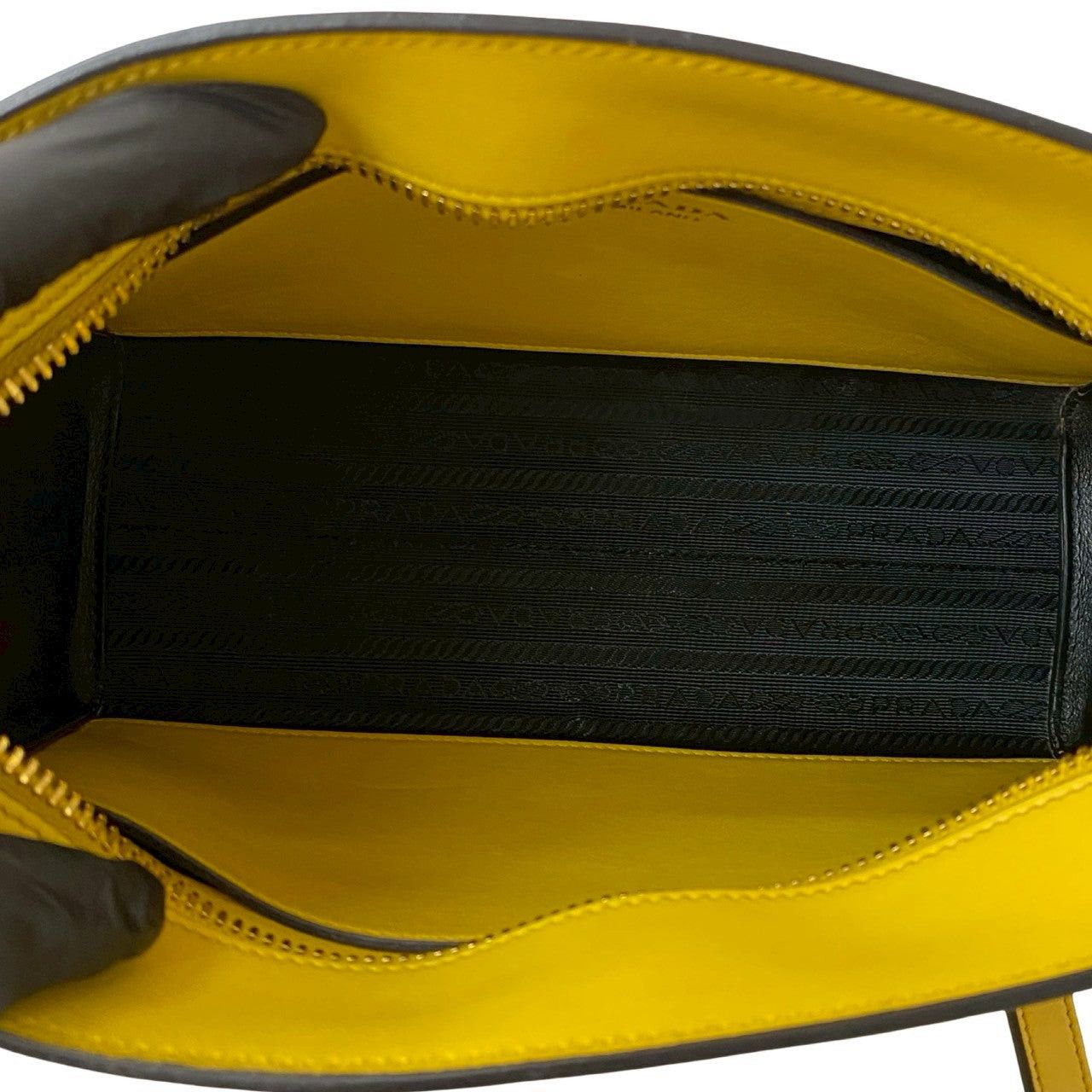 Prada Prada Shoulder Bag Yellow Leather Size ONE SIZE - 9 Thumbnail