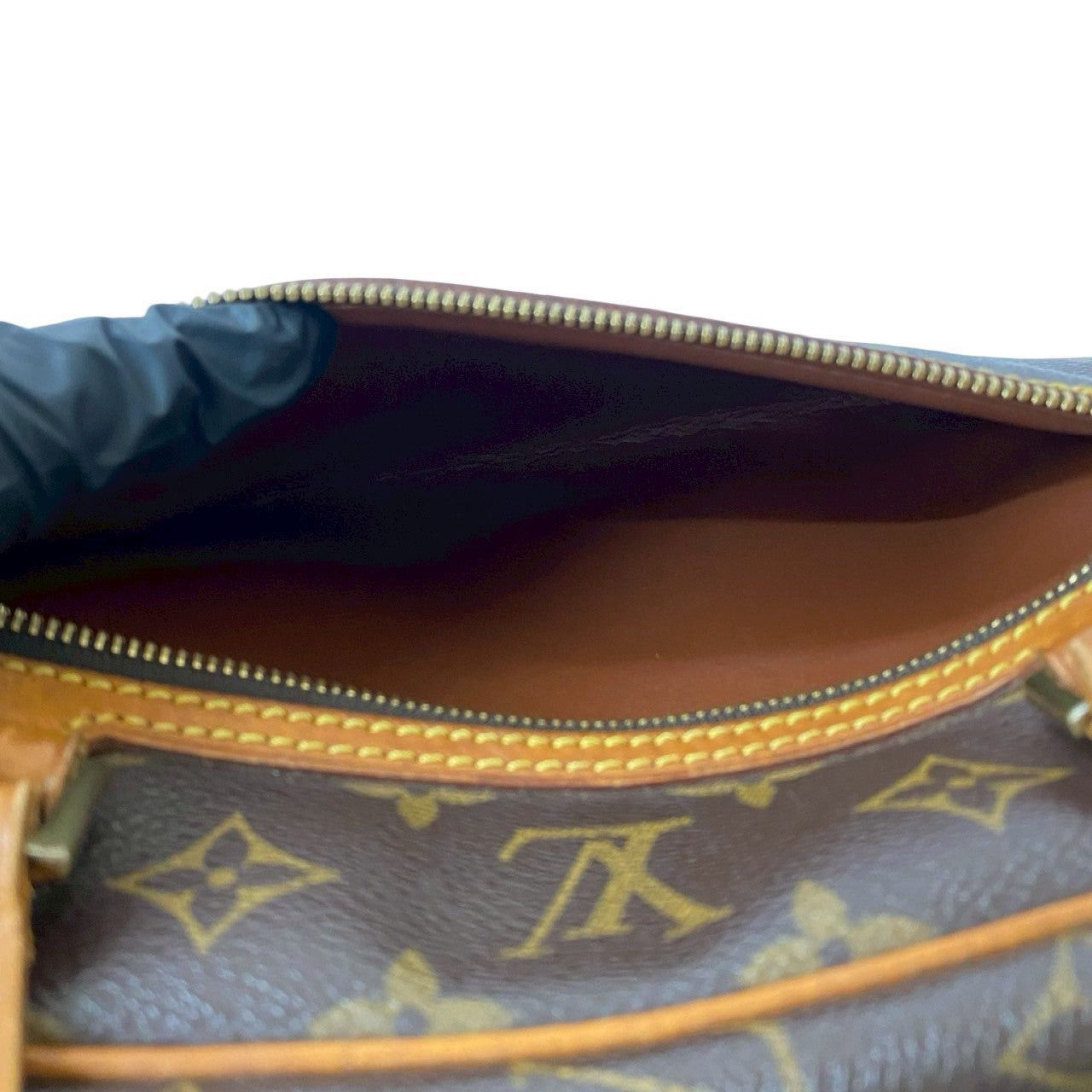 Louis Vuitton Louis Vuitton Shoulder Bag Brown Leather Size ONE SIZE - 10 Thumbnail