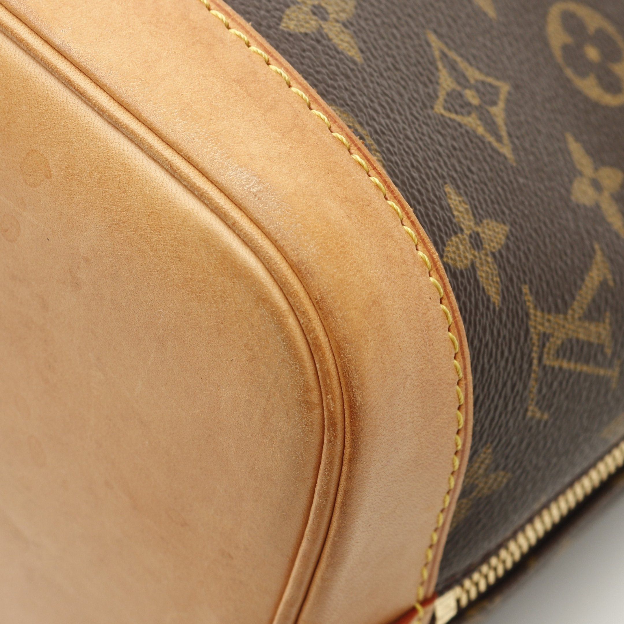Louis Vuitton Louis Vuitton Alma Pm Monogram Handbag Leather Brown Size ONE SIZE - 6 Thumbnail