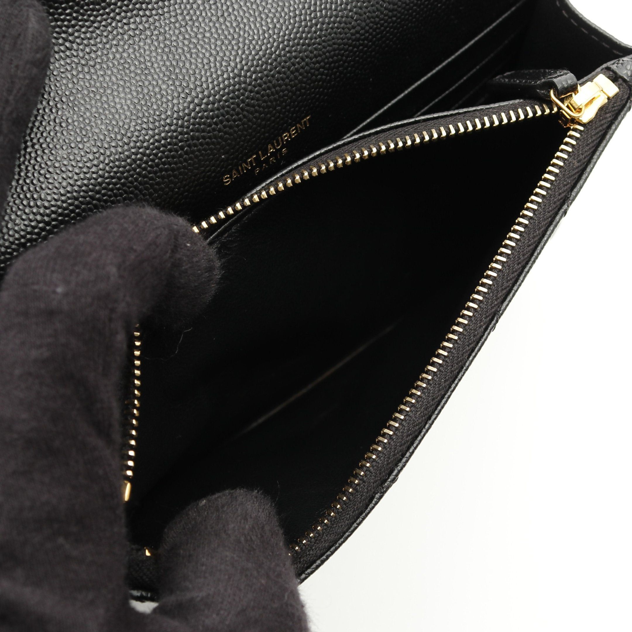 Yves Saint Laurent Yves Saint Laurent Monogram Envelope Chain Wallet Leather Black Size ONE SIZE - 9 Thumbnail