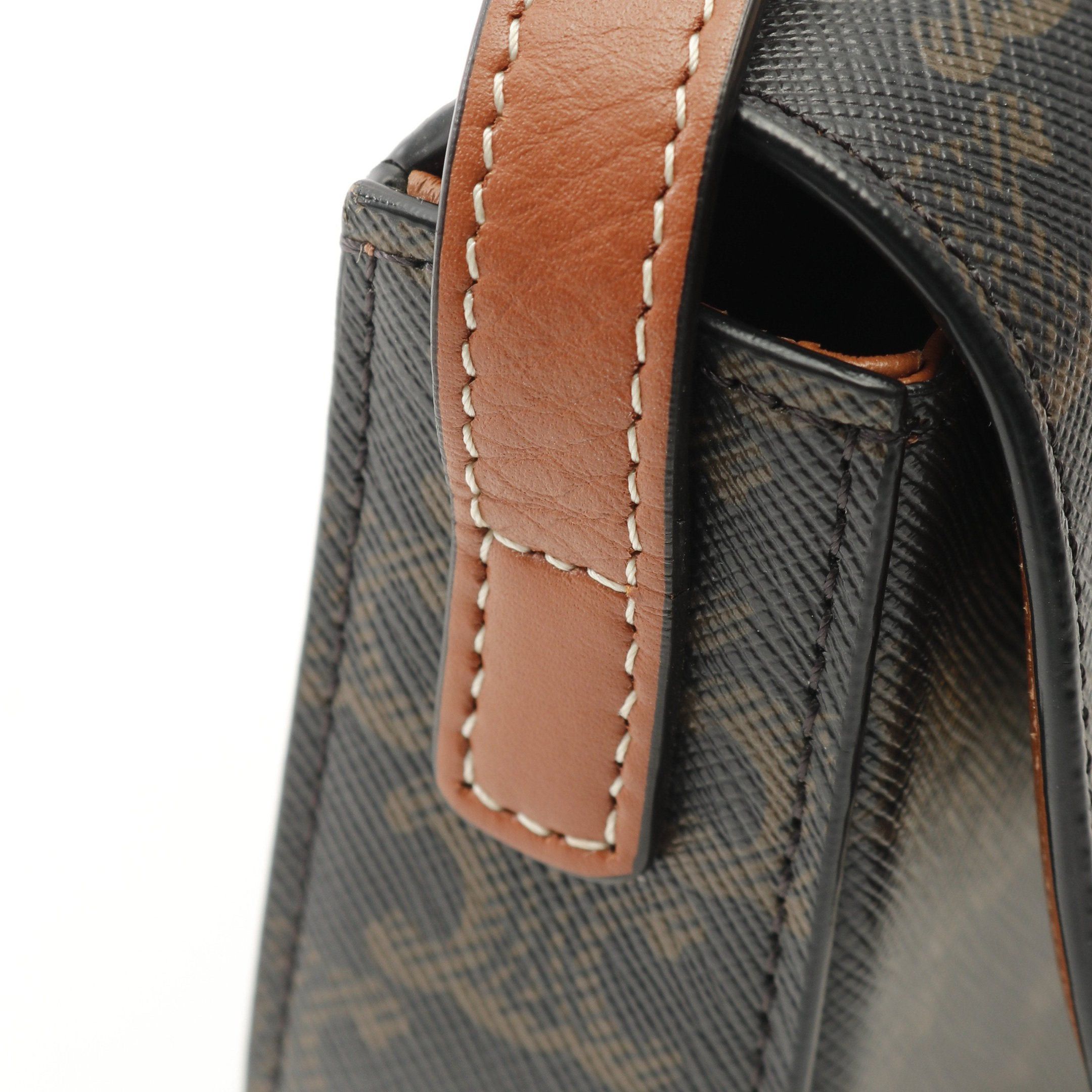 Celine Celine Claude Triomphe One Shoulder Bag Leather Dark Brown Size ONE SIZE - 7 Thumbnail