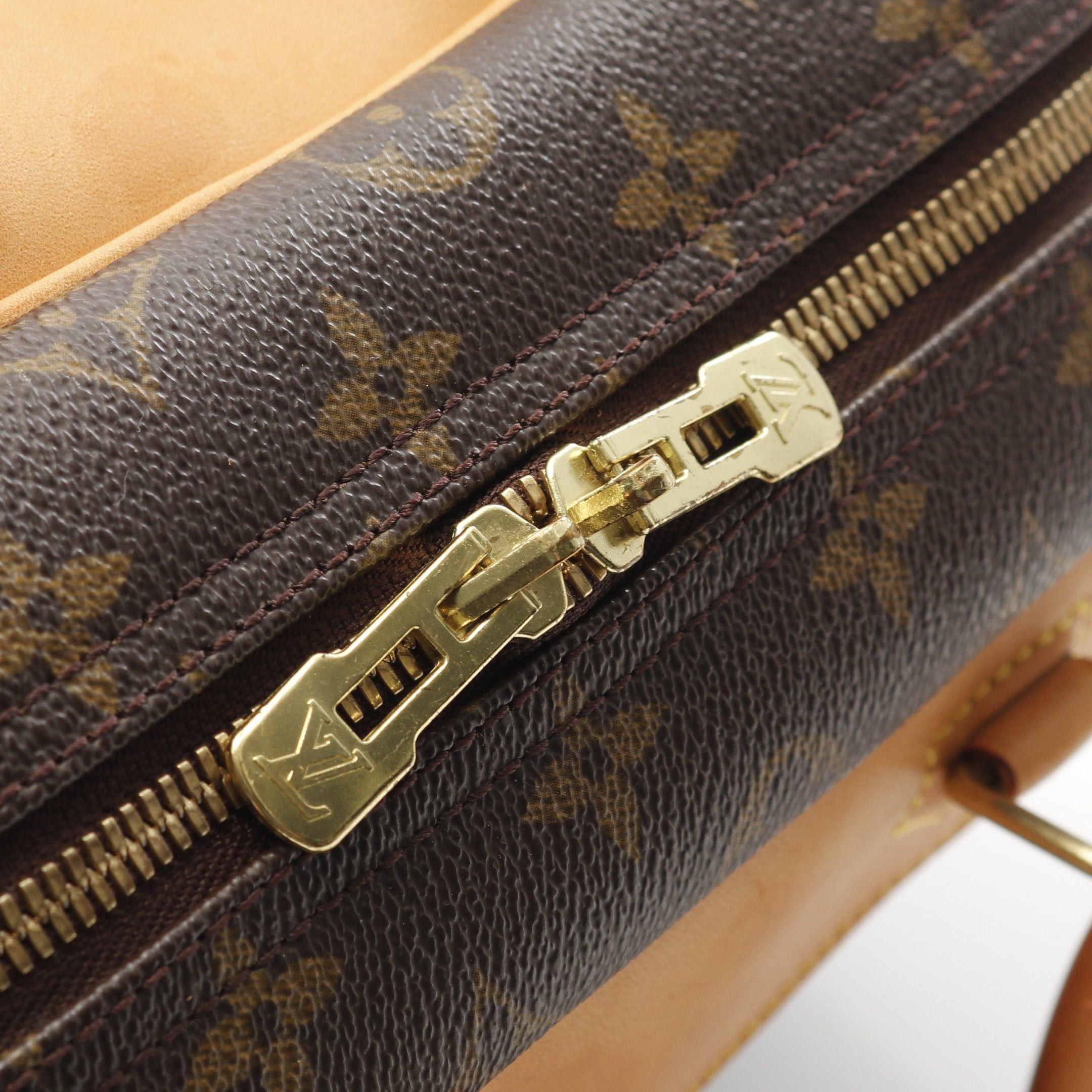Louis Vuitton Louis Vuitton Deauville Bowling Vanity Monogram Handbag Leather Brown Size ONE SIZE - 9 Thumbnail